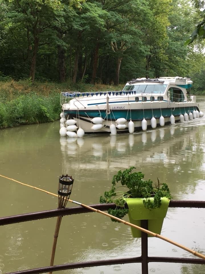Boating01.jpg