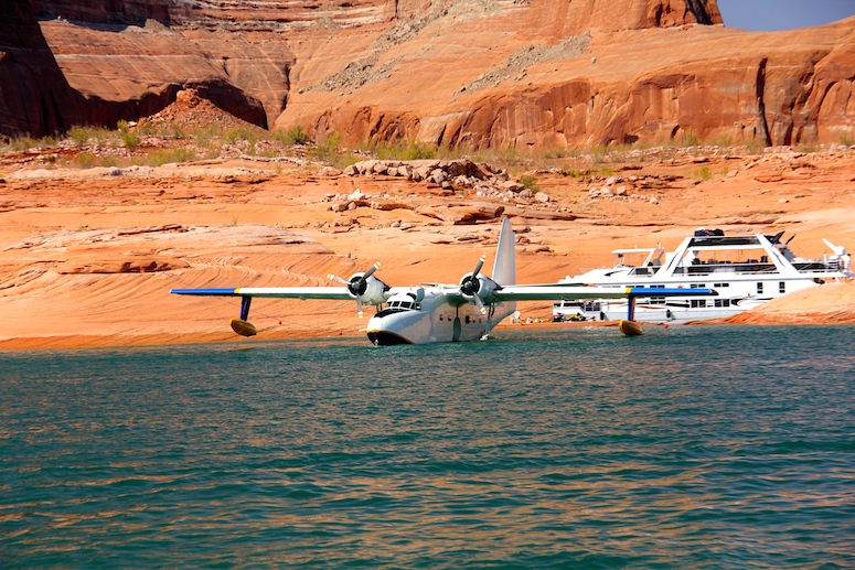 floatplane2.JPG