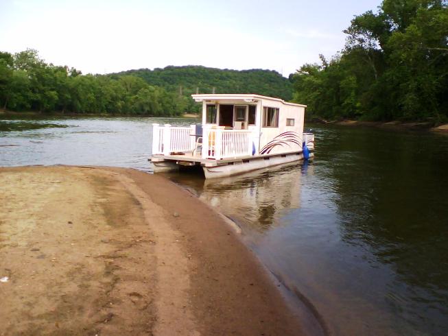houseboat on sandbar.jpg
