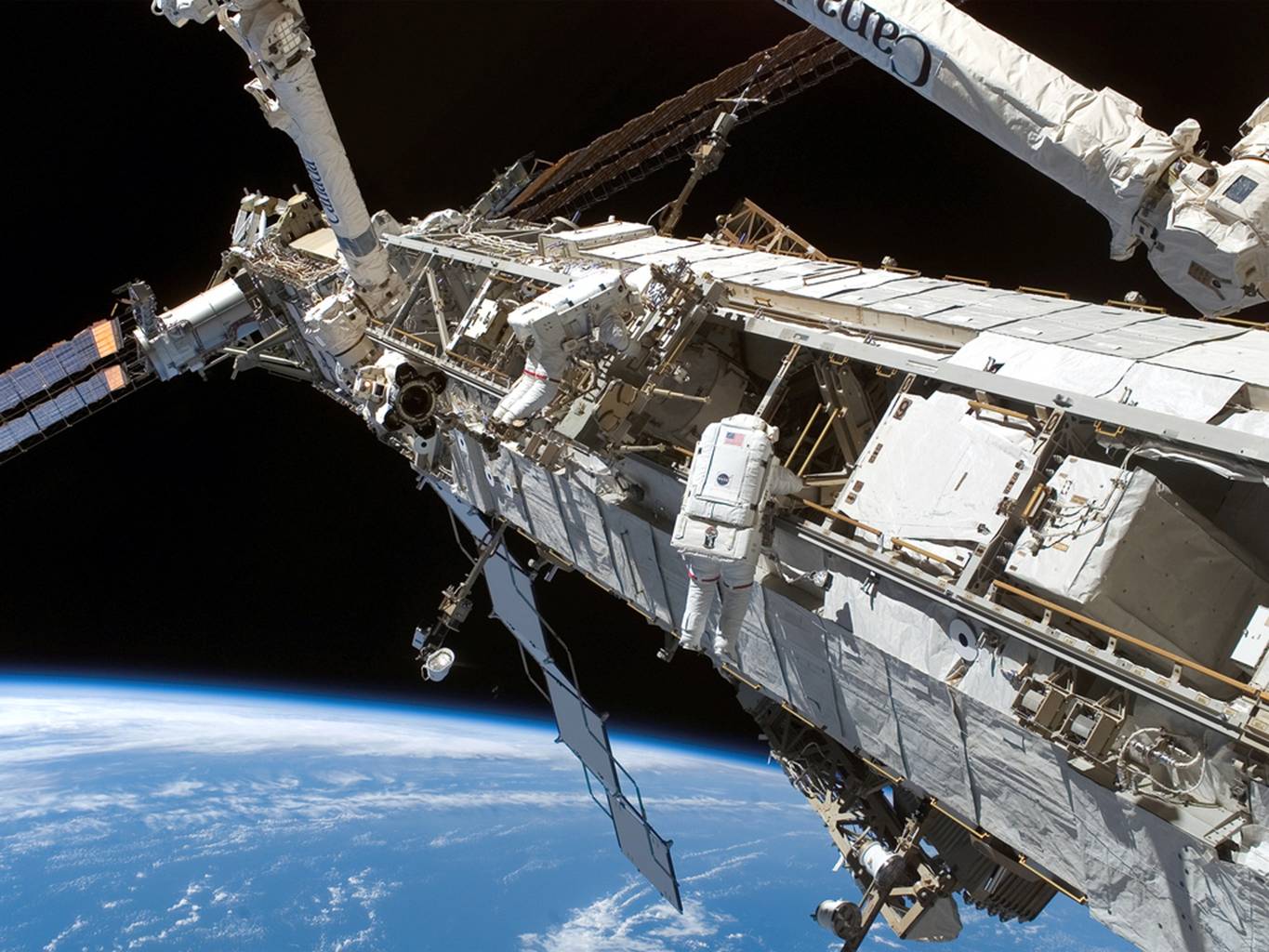NASApix09.jpg